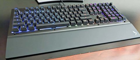Das Keyboard X50Q with armrest.